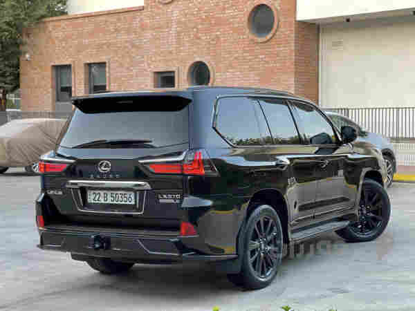 Lexus  2019 LX570 kuro 90000km - 2