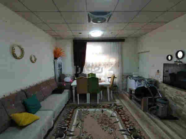 خانوو بو فروشتن:-  - 5