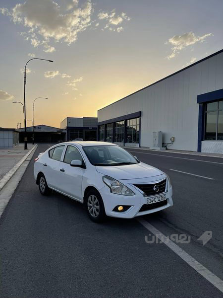 Nissann versa 2017 - 2