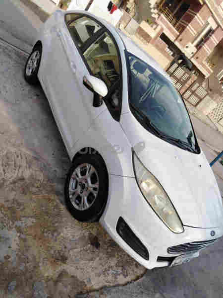 Ford Fiesta - 3