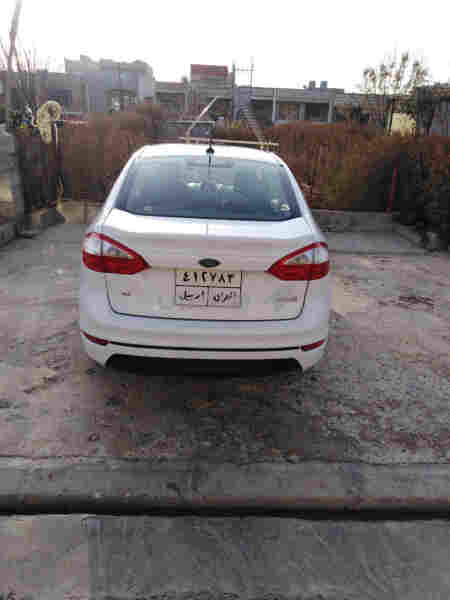 Ford Fiesta - 4