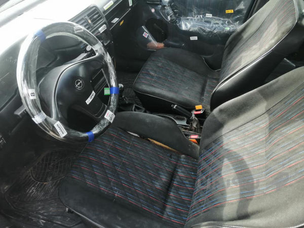 ئۆپل فکتریا 