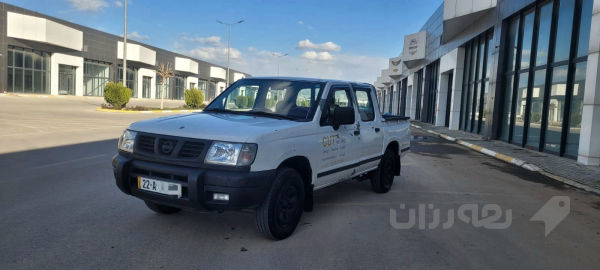 نیسان پیك ئاپ2002