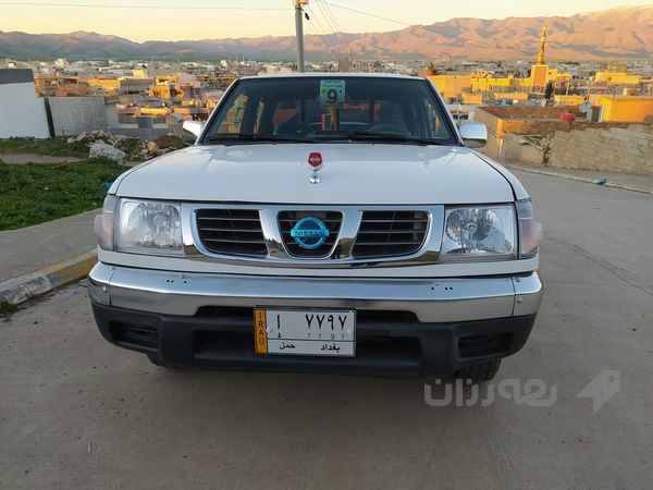 نیسان دەبڵ مۆدێل 2003 