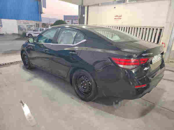 نيسان سنترا  - 2