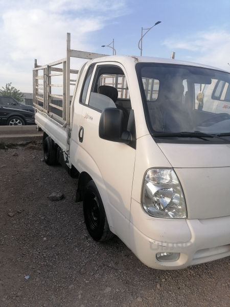 کیا 2700 - 3