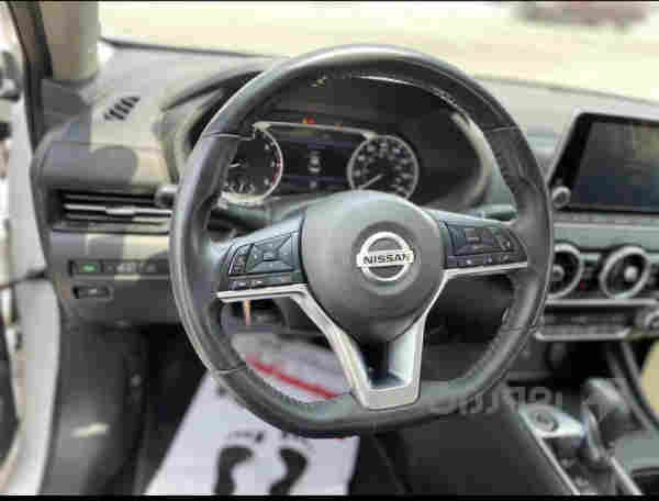 Nissan Sentra  - 3