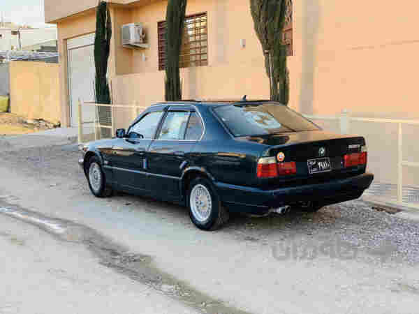 بیئیم  525 مەکینە 25 گیڕ ئۆتۆ ماتیک