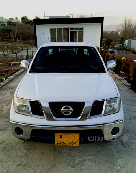 نیسان ناڤارا2012