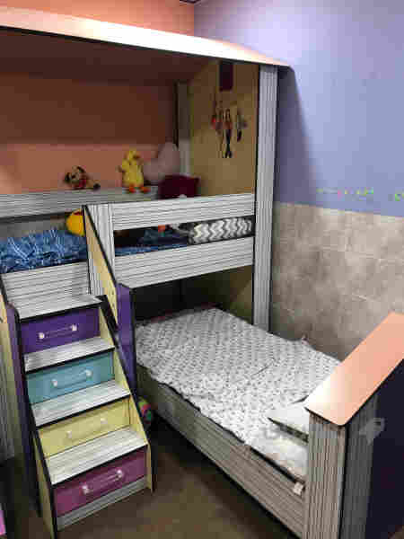 نوستنی مناڵان - 4