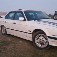 بیئێم1990  525 مەکینە فەل گێر ئۆتۆماتیک
