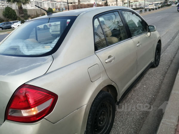 نیسان تیدا - 5