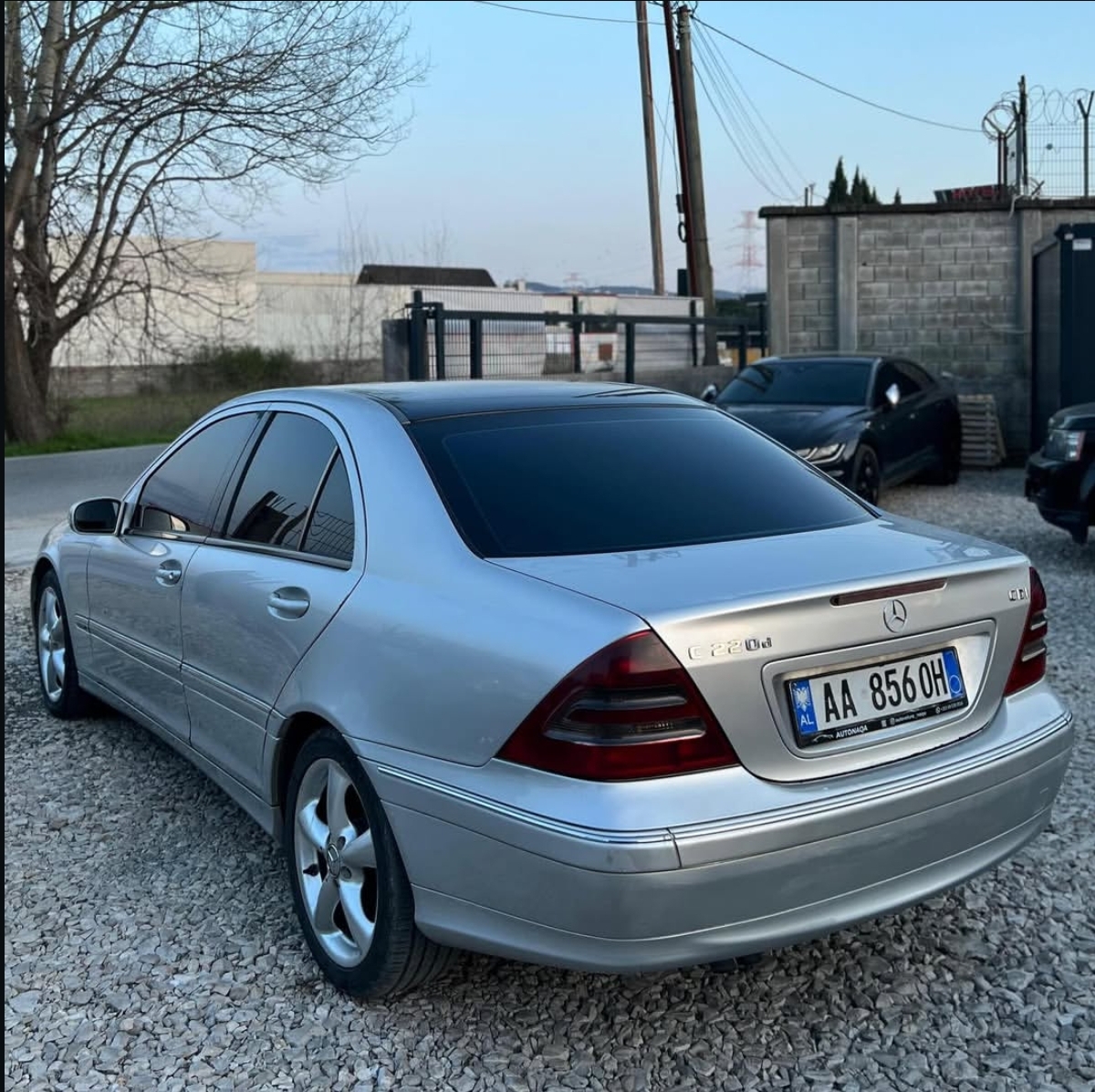 Mercedes-Benz C-Class / 2.2 2