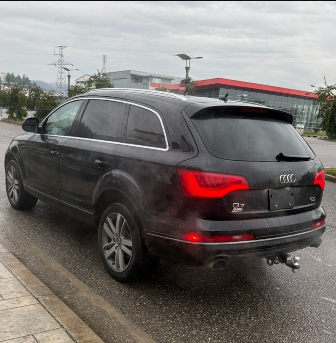 Audi Q7 / 3.0 3