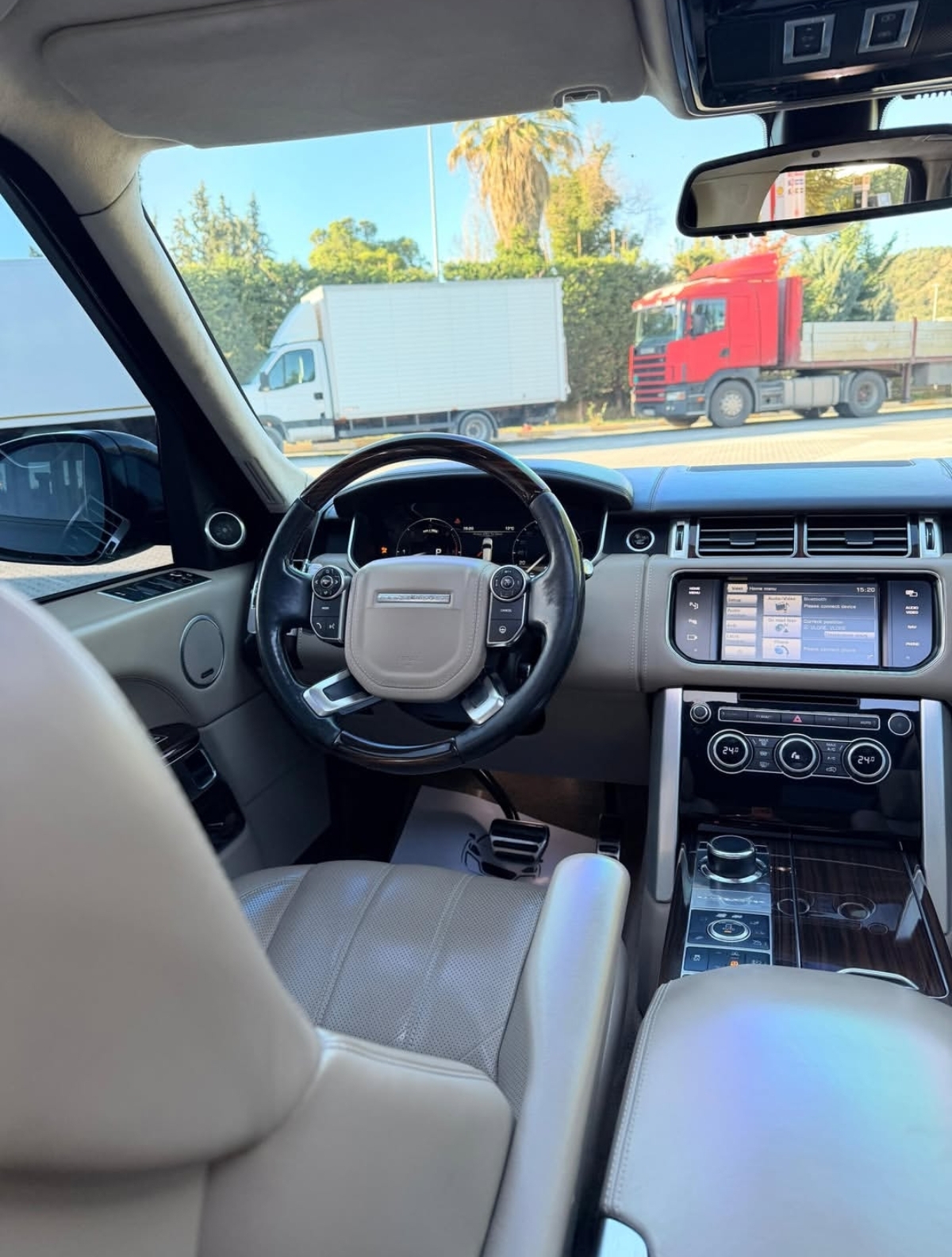 Range Rover Vogue 5
