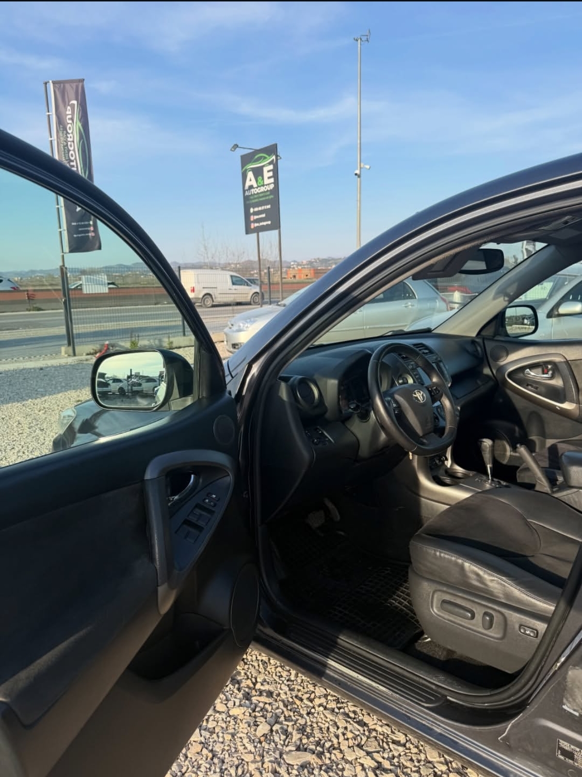 Toyota Rav4 2