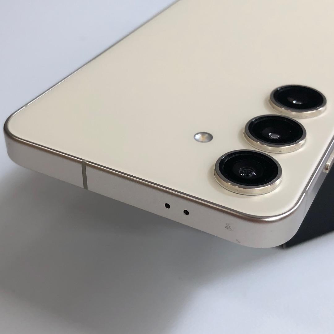 Product thumbnail 5
