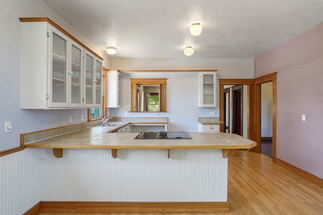  5021 PHILOMATH BLVD CORVALLIS-10