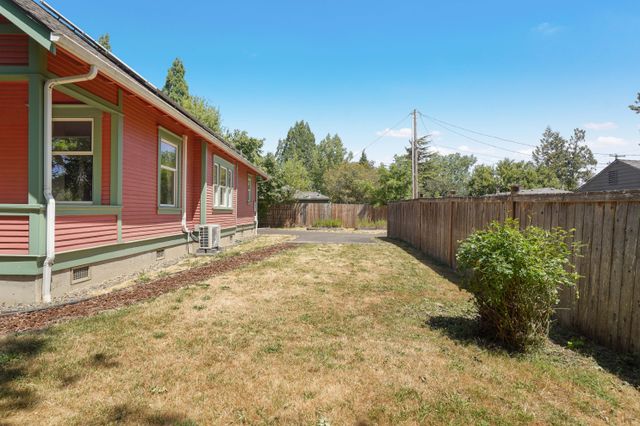  5021 PHILOMATH BLVD CORVALLIS-5