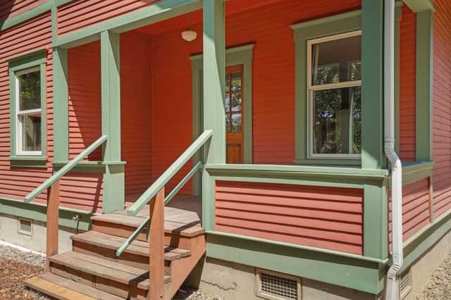  5021 PHILOMATH BLVD CORVALLIS-6