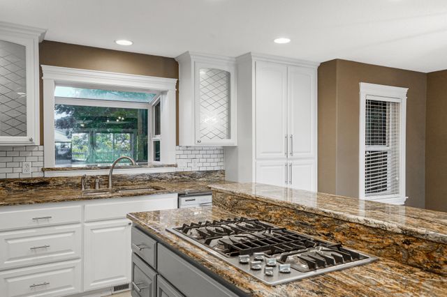 8425 Wheatland Rd-10