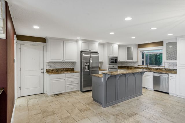 8425 Wheatland Rd-8