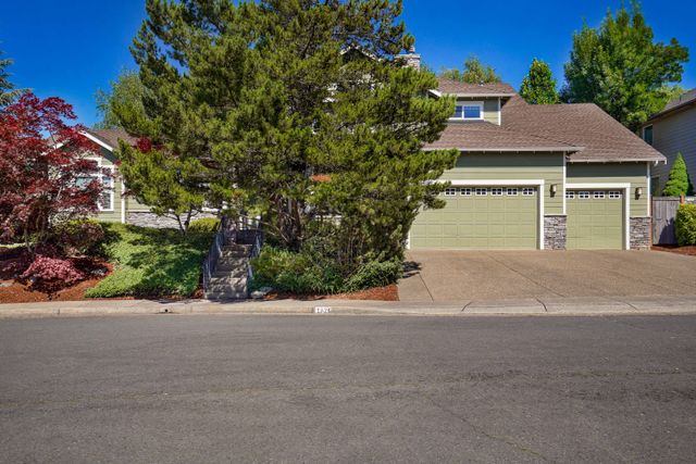  1625 sisters ct nw salem -36