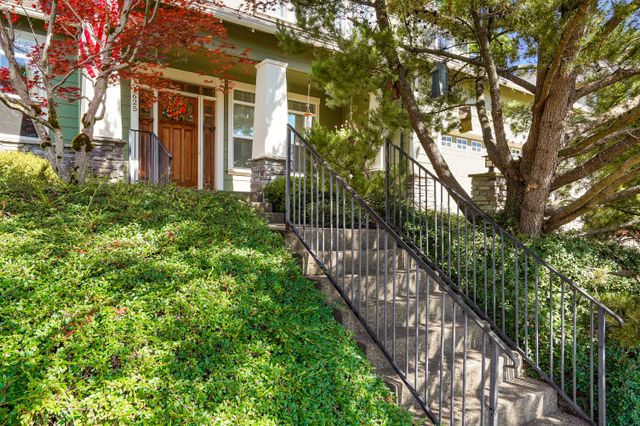  1625 sisters ct nw salem -38