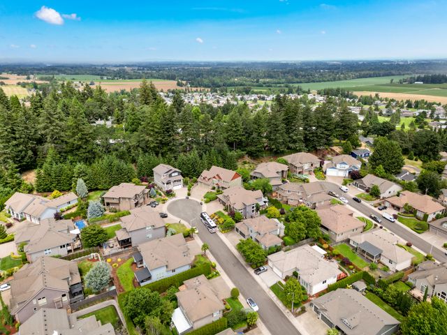 Laurelwood-2