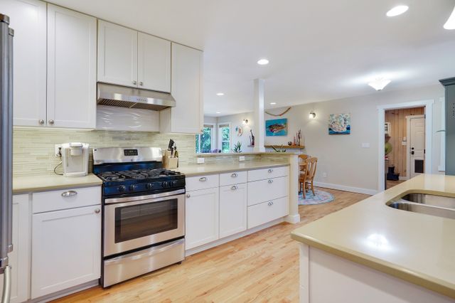3210 SW Cascade-20