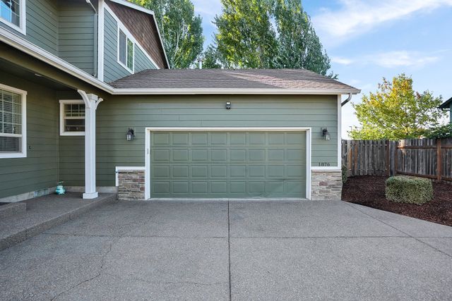 1876 Madalyn Ct-5