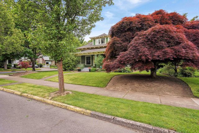 1197 High St SE-2