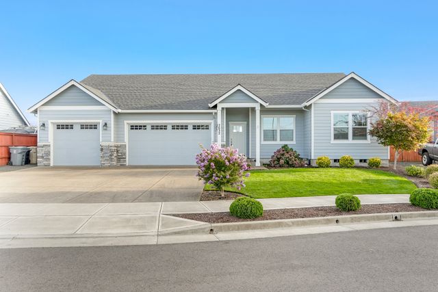2632 NE Tuscan-1