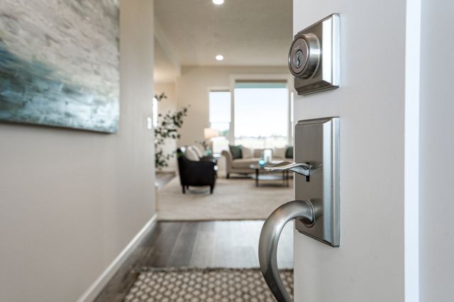 2632 NE Tuscan-5