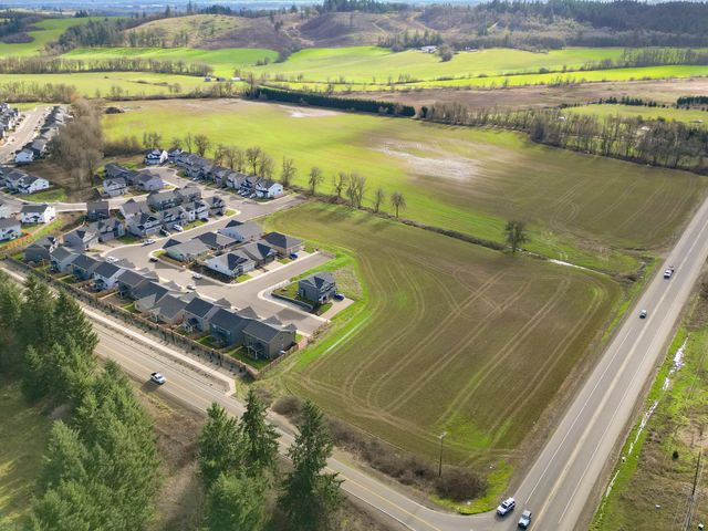 CALLOWAY CREEK DEVELOPMENT -04