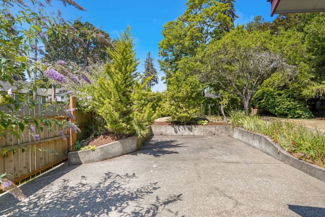1990 fairmount ave s salem-3