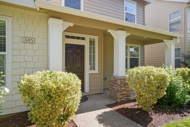 845 SE Bayshore-4