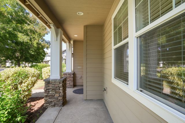 845 SE Bayshore-5
