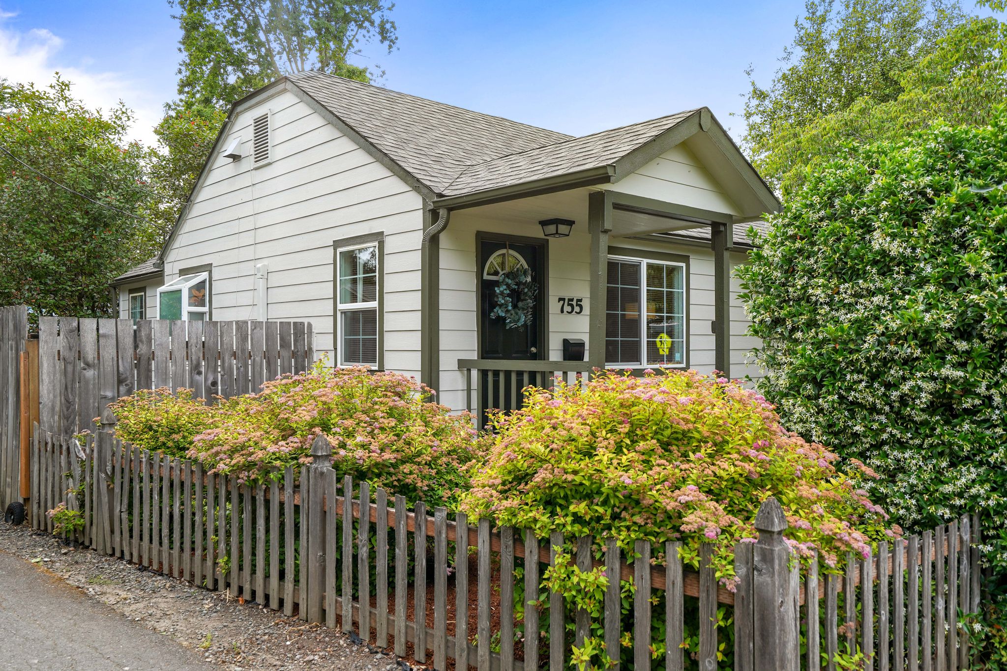 755 McNary Ave NW Salem-4