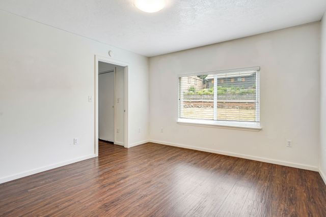 2330 Winter St SE-10