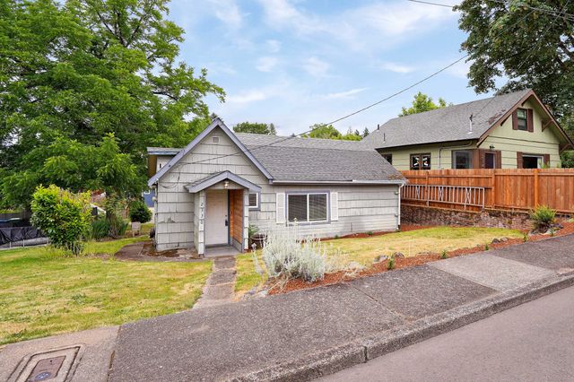 2330 Winter St SE-3