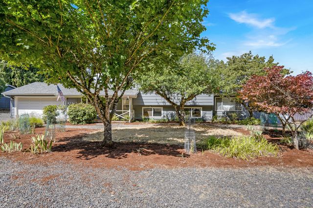 6875 Sunset Way-2