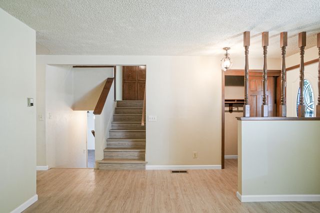 6875 Sunset Way-9