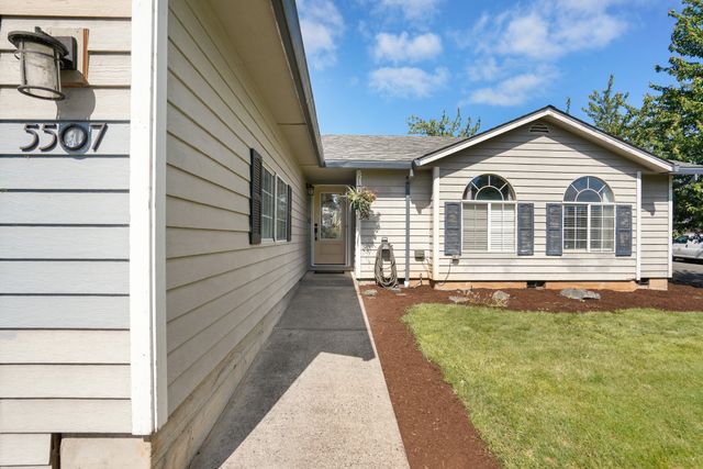 5507 Fernbrook Ct S Salem-4