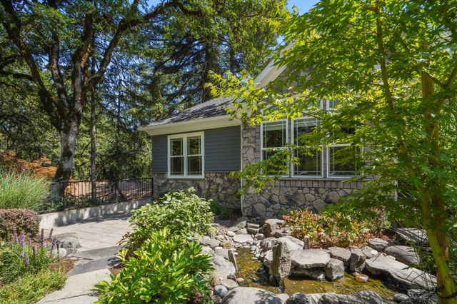 2945 NW Skyline Dr. Corvallis-5