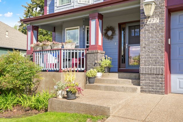 2477 NW Violet-4
