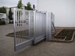 MOTORIZED TELESCOPIC GATE