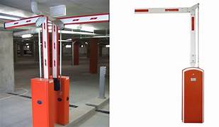 FOLDING BOOM BARRIER