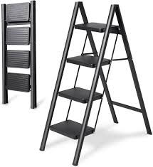 STEPS LADDER