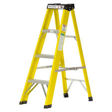 STEPS LADDER